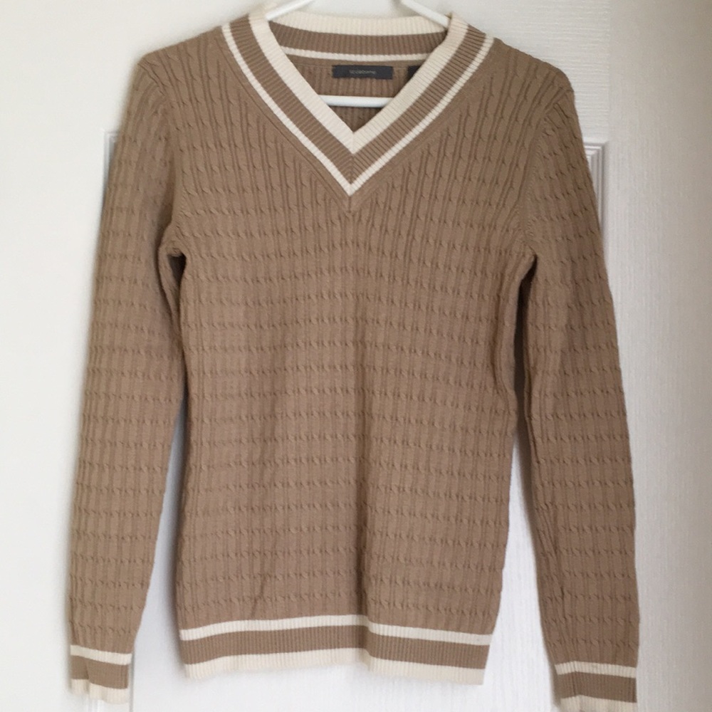 Liz Claiborne Classic Vneck Sweater